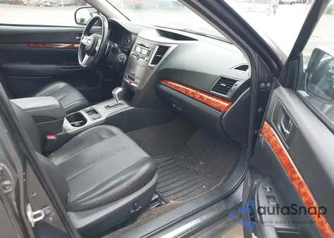 2011 Subaru Outback 2.5I Limited z USA, uszkodzony, nr VIN 4S4BRBKC6B3438990